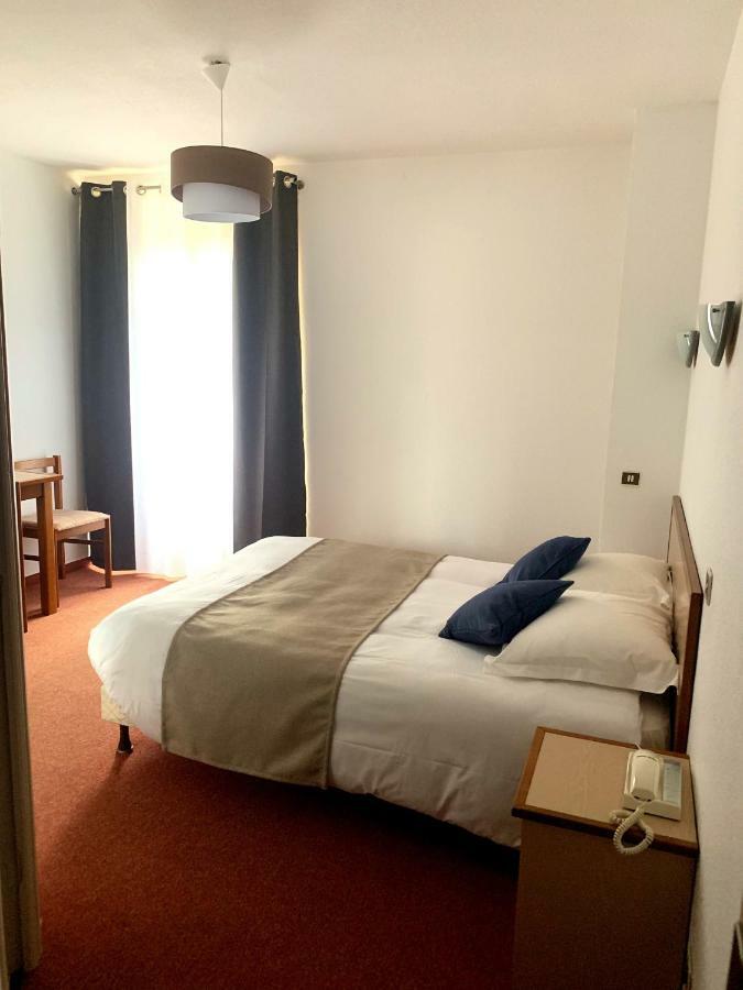 Le Vallon Ispagnac Exterior photo